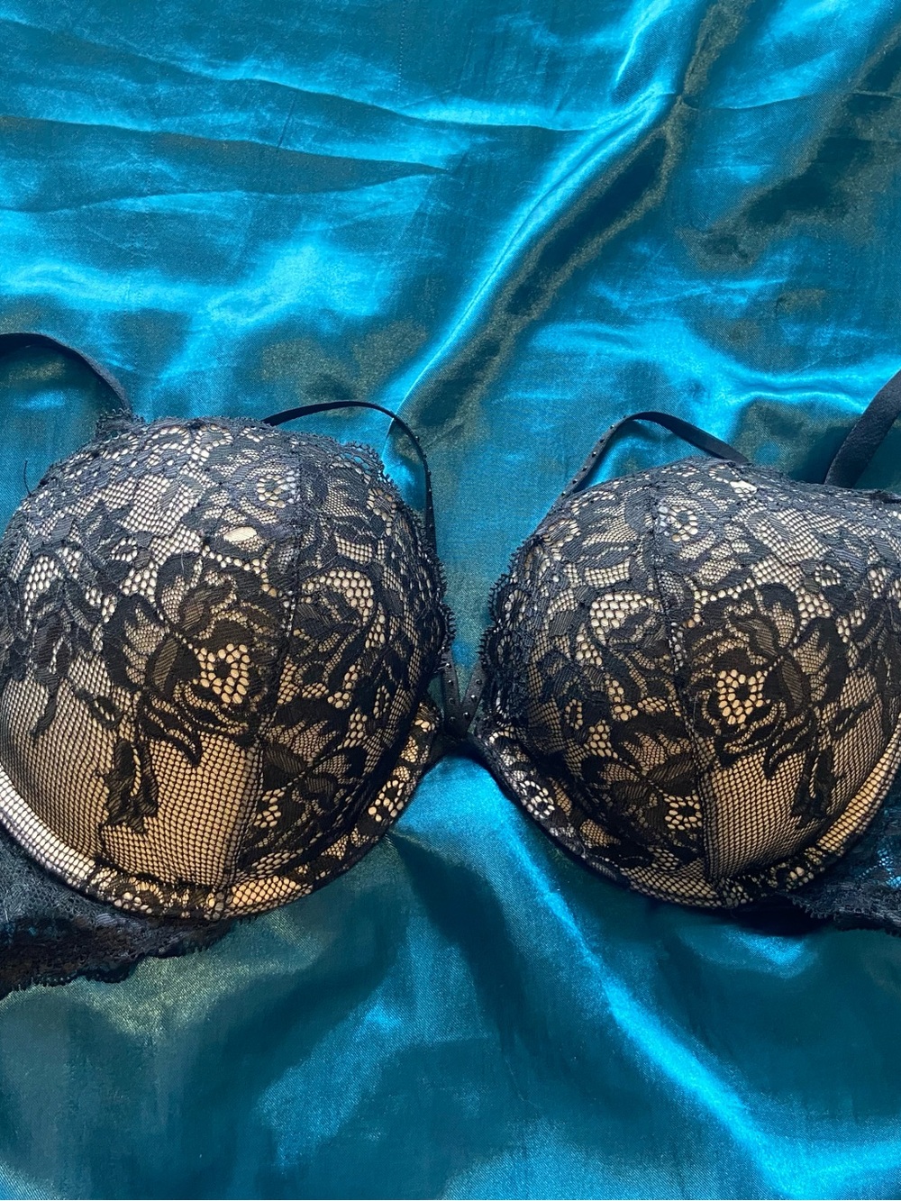 La SENZA Black Lace Push-Up Bra with Floral Overlay